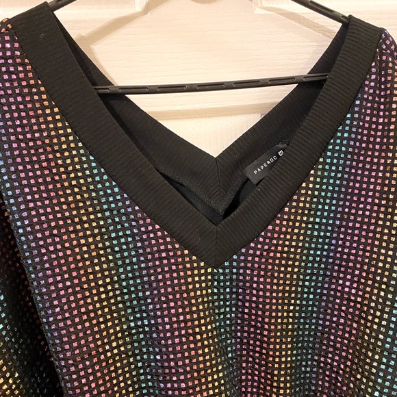 ✨Host Pick✨ Multicolor Disco Crop Top Size: Medium - Picture 4 of 10